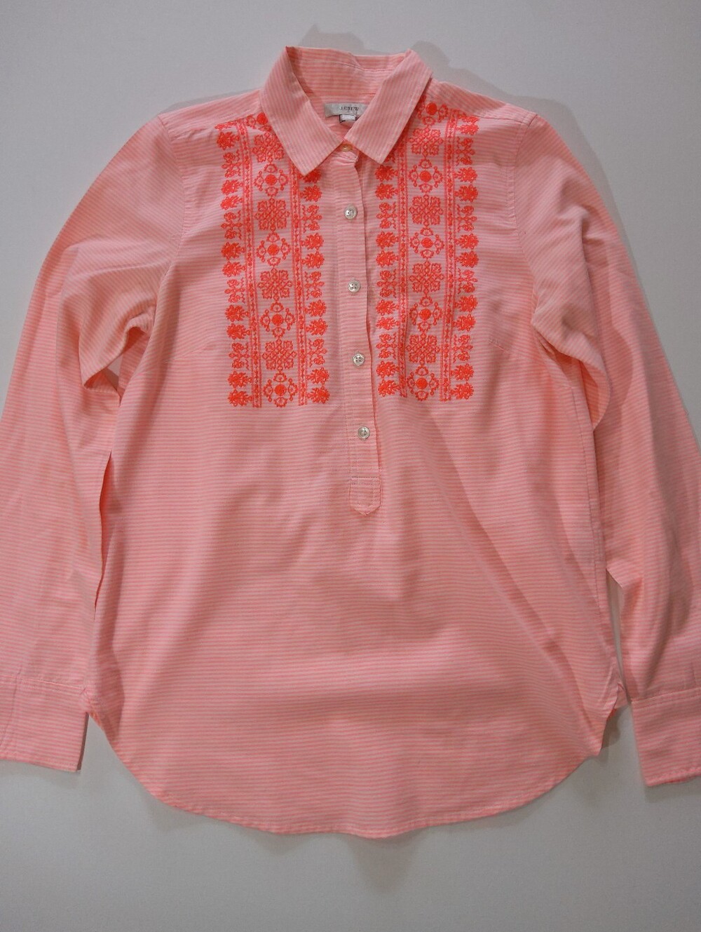 J. Crew Button Down Shirt Womens Size 4 Pink White Stripe Embroidered Front Prep